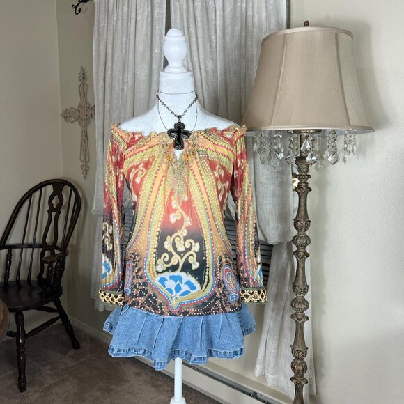 Vintage Pattern Off the Shoulder Top - Picture 1 of 6